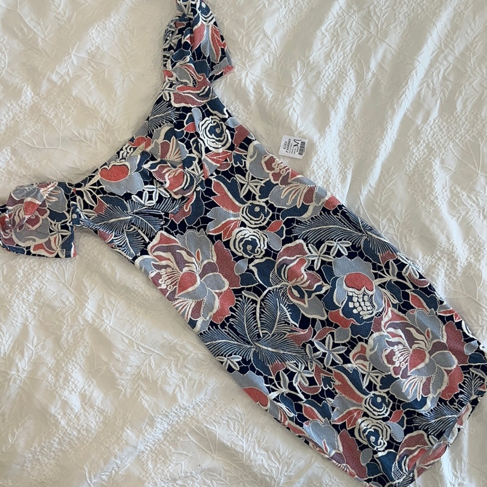 Womens size medium dress